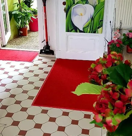 Apartment Ferienwohnung Flora *